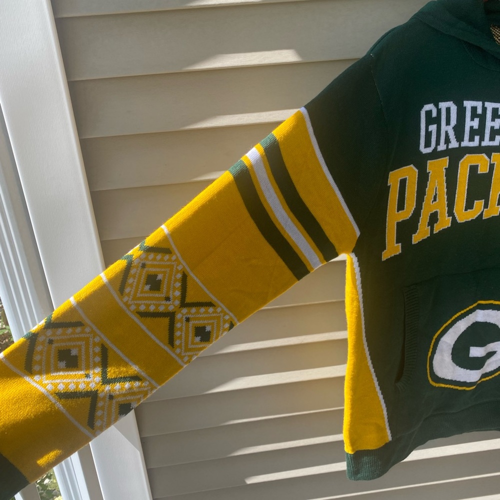 NFL Green Bay Packers Green and Yellow Knit Sweater with Hood - Picture 6 of 7